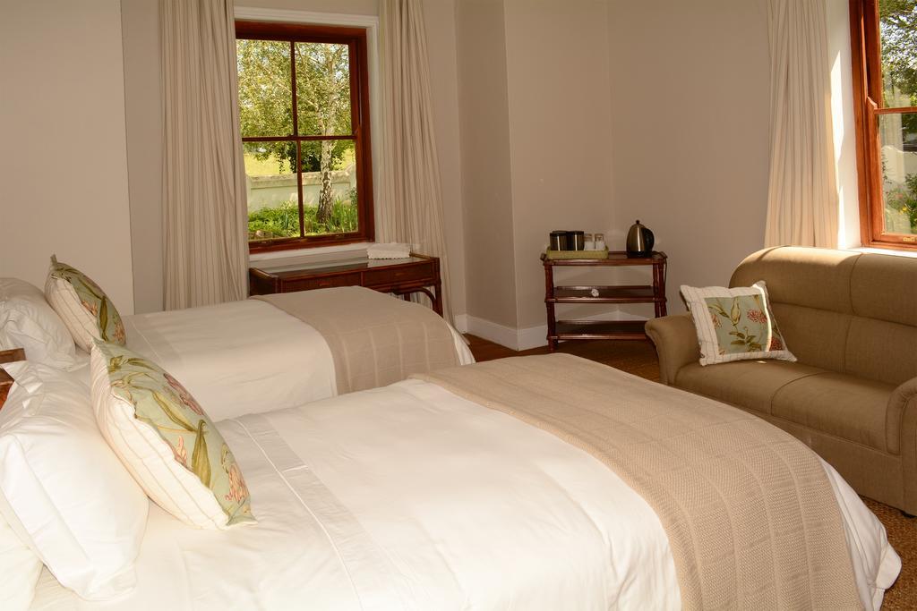 Toad Hall Guest House Wakkerstroom Exterior photo