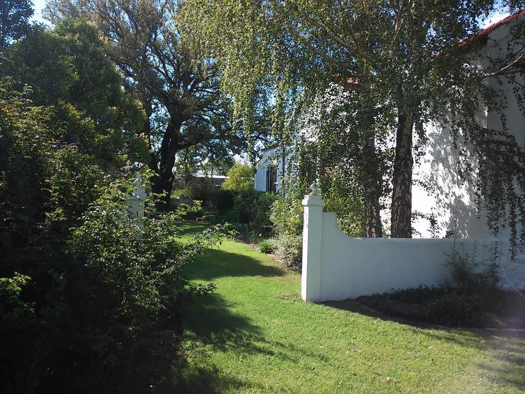 Toad Hall Guest House Wakkerstroom Exterior photo